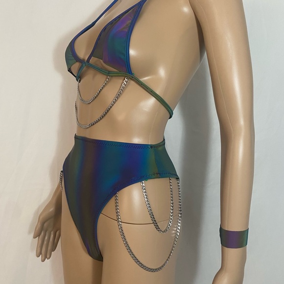 Two piece set - Picture 5 of 8